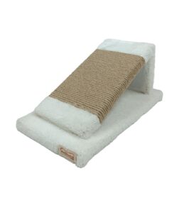 Kedi Tırmalama Evi ve Oyun Platformu